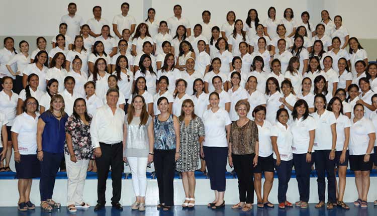 Luciana de la Fuente participó en evento de integración para docentes de San Ignacio de Recalde School